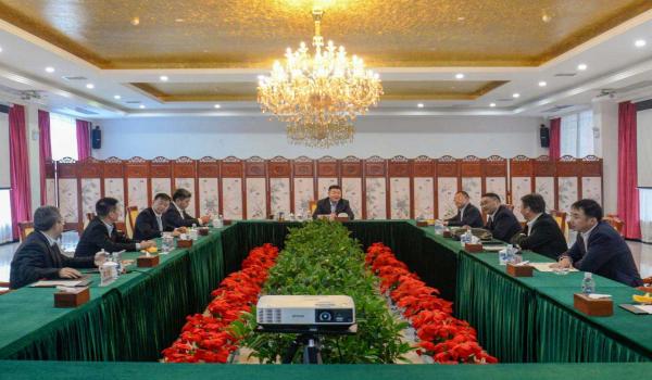 东阳光集团第九届董事会第二次会议在湖北宜都基地成功召开