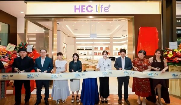 东方鲜养 世界共享！东阳光鲜虫草首家国际旗舰店于新加坡盛大开业